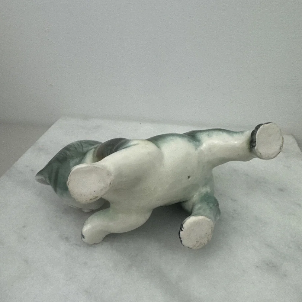 Vintage Kitty Cat W/Pink & Black Eyes Hand Painted Ceramic Figurine Adorable